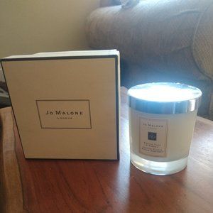 Jo Malone Pear & Freesia Luxury Candle